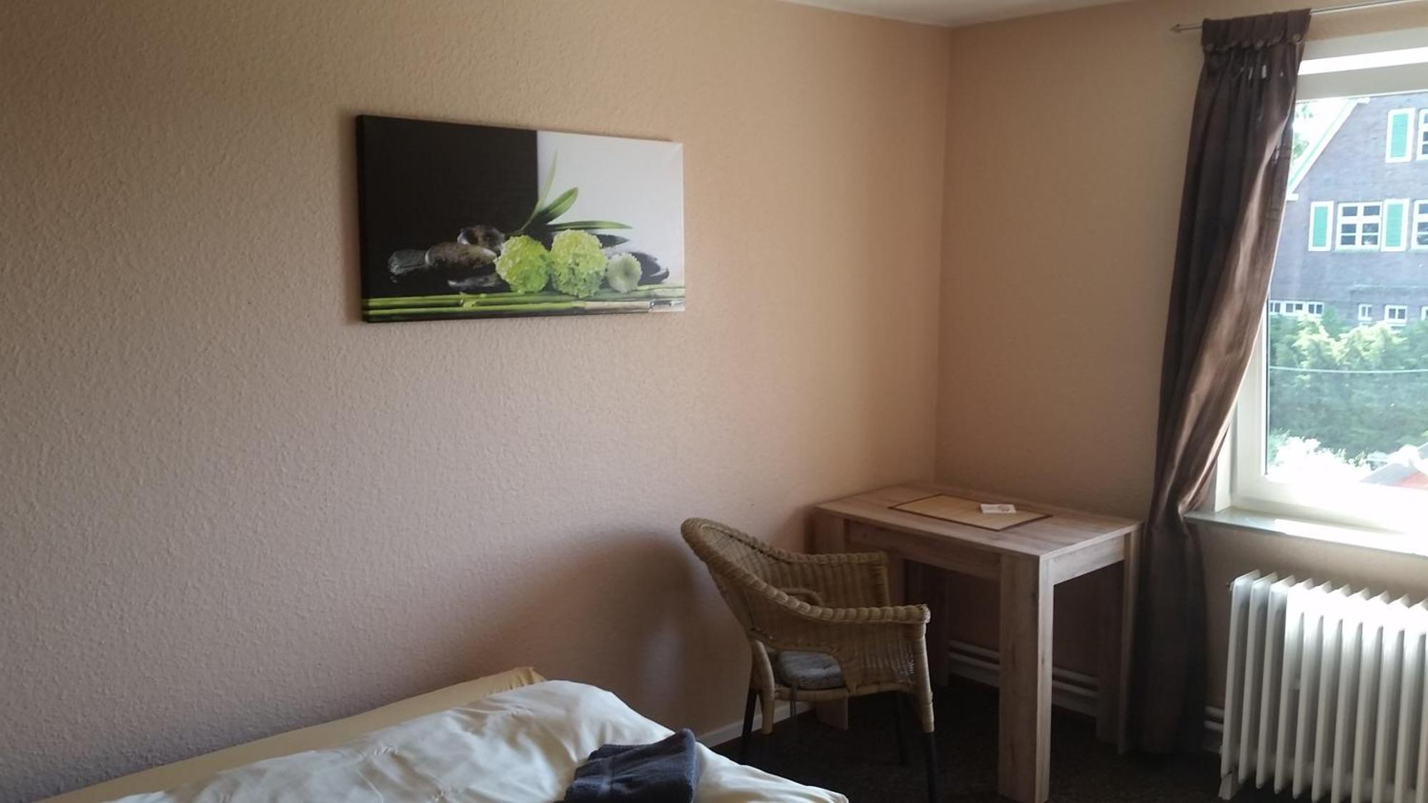 Hotel Deutsches Haus Francop Hamburg Room photo